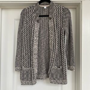 Market & Spruce Black and White Open Front Cardigan